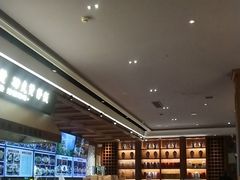 -八府香鸭·啫啫煲(华山路店)