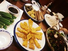 -崮乡圣水坊赵家炒鸡(花都店)