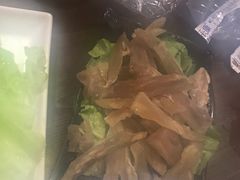 -乡土黄·鲜牛肉火锅·小龙虾(兴业街店)