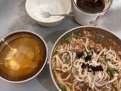 -正宗杨记普洱酸醋米线(总店)