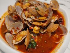 -凤凰路何眼镜香辣蟹(花果园店)