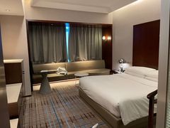 -上海龙之梦万丽酒店