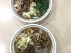 -花溪王记牛肉粉(四季花溪商场店)