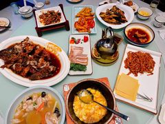 -梅飞酒家(名辉豪庭店)