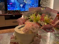 -山与蓝·轻糖鲜果蛋糕(勒泰店)