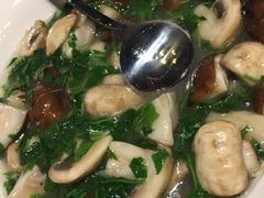荠菜溜双菇-廊亦舫Lang Yi Fang Restaurant(金桥店)