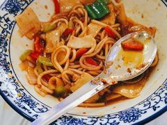 -撒拉人家.酸菜牦牛肉火锅