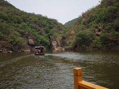 -龙潭大峡谷