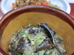 -湖南人家湘菜馆(镇江路店)