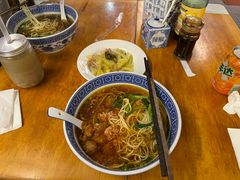 -沪西老弄堂面馆(定西路店)