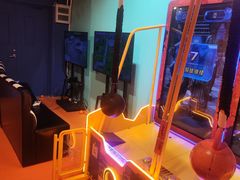 -不可思议减压馆·解压博物馆·摔碗发泄·团建定制