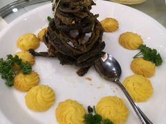 -山明水秀大饭店