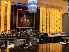 -龙虾酒吧扒房(宁波香格里拉店)