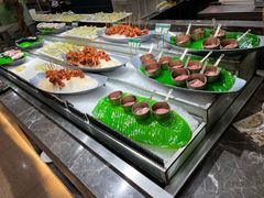 -金马门国际美食百汇(珞喻路店)