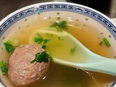 -潮界(LU·ONE凯德晶萃广场店)