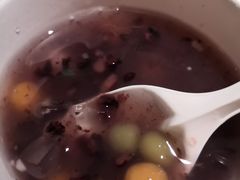 -左庭右院鲜牛肉火锅(浦江欢乐颂店)