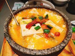 咕嘟肉沫包浆豆腐-云海肴·汽锅鸡·云南菜(高德置地店)