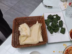 -秦扬居特色菜馆(上王村)