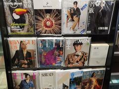 -钟书阁(松江泰晤士小镇店)