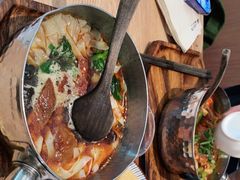 -小满手工粉(杭州滨江龙湖店)