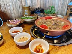 -阿婆情腊排骨火锅(金虹路店)