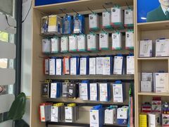 -修卜凡二手严选店·手机维修·回收租赁(川沙地铁站店)