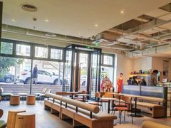 -星巴克臻选(青岛麦凯乐分店)