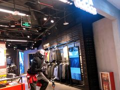 -adidas(正佳广场店)