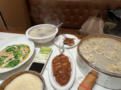 -梅利汴京烤鸭•开封豫菜地标店(东大街店)
