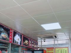 -华威达牛庄(黄埔大道西店)