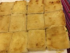 -香巴拉云南餐厅(华莱坞店)