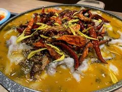 -山城外·非遗酸菜鱼(蜀都万达店)