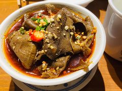 冒毛肚-炉小二铜锅牛蛙•川湘菜(三里屯店)