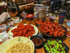 -巴厘龙虾·榜首油焖大虾(音乐学院·沿江酒馆店)