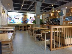 大堂-蒙自源米线大王(昆明站店)