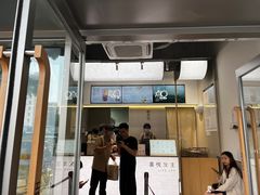 -喜茶(广州滨江宏岸店)