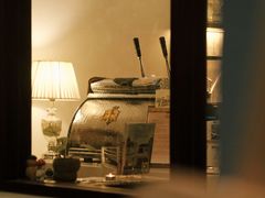 -Café Monson