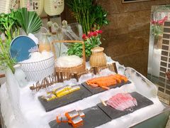-松山湖凯悦酒店·Café自助餐厅·周末火舞秀表演