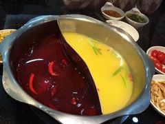 -红菇坊鲜汤火锅(北站店)