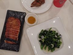 -金时代顺风大酒店(临港百联店)