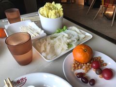 -小骨煲金华砂锅(转塘金街美地店)