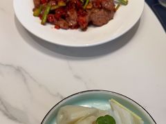 -湖畔鲁菜·二十年老字号餐厅(大明湖店)