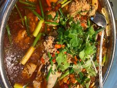 -牟记江湖特色重庆菜鱼蛋青蛙黄鳝海参(巴南区鱼洞鲁能店)