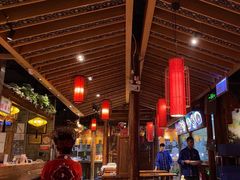 -野山舂·贵州现舂酸汤牛肉(鸿通城店)