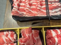 -呷哺呷哺 小火锅 (浦东新欧尚超市店)