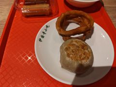 -护国寺小吃店(红莲南路店)