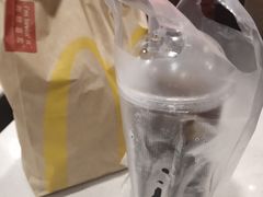 -麦当劳(深圳北站高铁店)