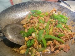 -费大厨辣椒炒肉(高铁吾悦广场店)