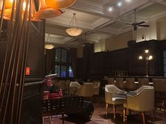 -LONG BAR 廊吧(外滩华尔道夫酒店)