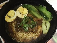 -百威KTV(恒福路店)